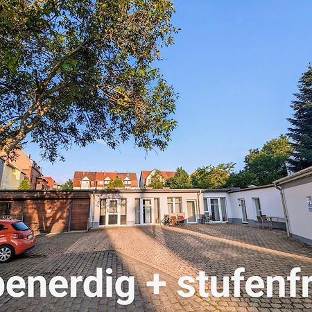 Fewo Urban Gotha-Apartment Friedenstein- Am Schlosspark- Parken An Der Der Tuer- Barrierefrei, 900 Meter Zum Bahnhof - Wallbox ภายนอก รูปภาพ