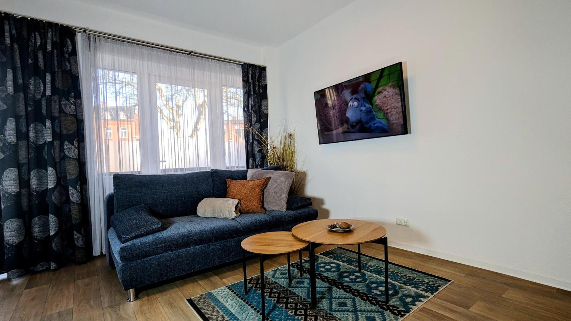 Fewo Urban Gotha-Apartment Friedenstein- Am Schlosspark- Parken An Der Der Tuer- Barrierefrei, 900 Meter Zum Bahnhof - Wallbox ภายนอก รูปภาพ
