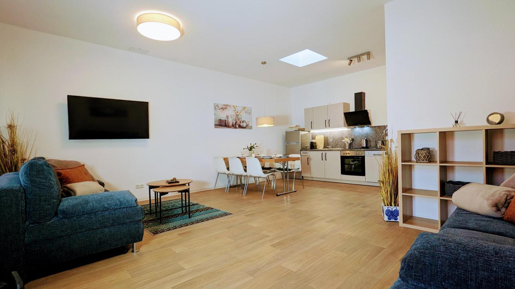 Fewo Urban Gotha-Apartment Friedenstein- Am Schlosspark- Parken An Der Der Tuer- Barrierefrei, 900 Meter Zum Bahnhof - Wallbox ภายนอก รูปภาพ