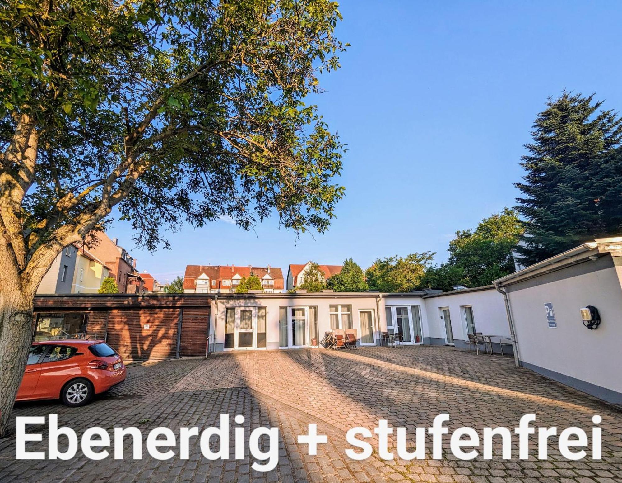 Fewo Urban Gotha-Apartment Friedenstein- Am Schlosspark- Parken An Der Der Tuer- Barrierefrei, 900 Meter Zum Bahnhof - Wallbox ภายนอก รูปภาพ